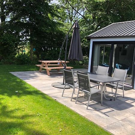 Luxe En Gezellig Chalet Aan Veluwemeer 4 Pers 훌쇼스트 외부 사진